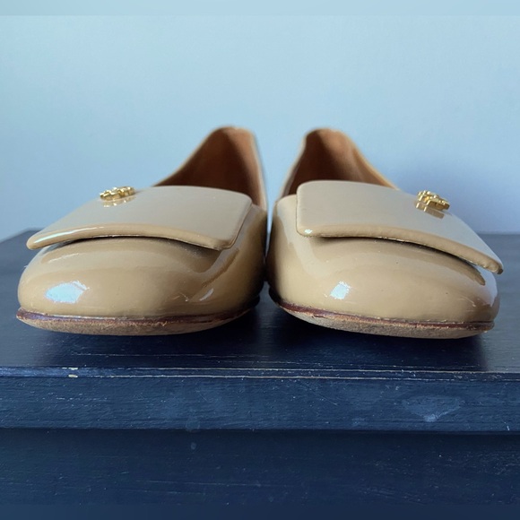 Tory Burch Yardley Patent Leather Flat - Picture 3 of 12